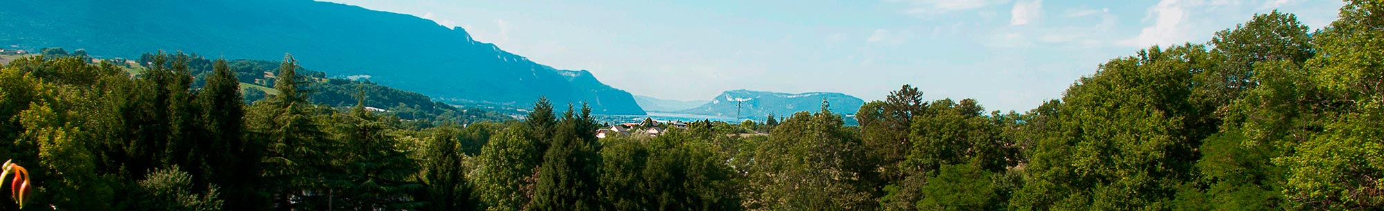 Vue sur le lac du Bourget depuis le Gite de Menabrea